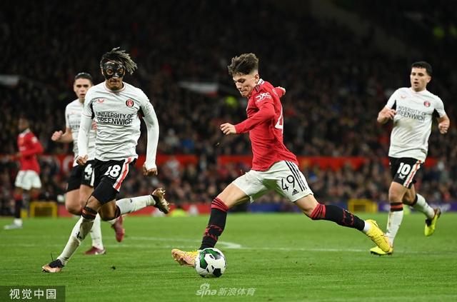 利物浦陣中 利物浦陣中